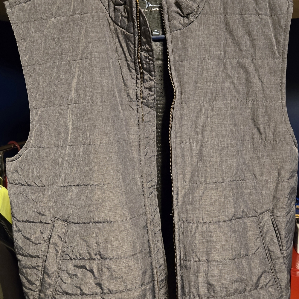 Marc Anthony Men's Gray Quilted Vest